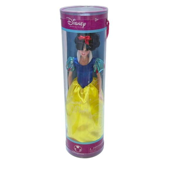Disney Store Snow White Fashion Doll 11 in - Picture 1 of 7